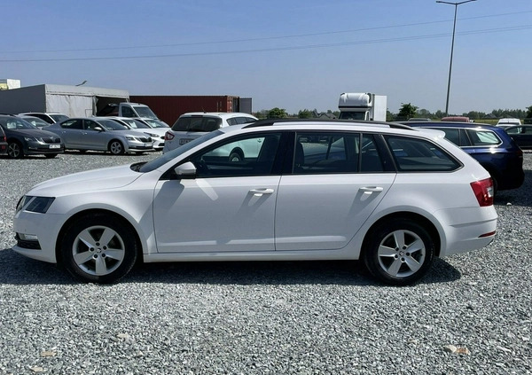 Skoda Octavia cena 46900 przebieg: 152000, rok produkcji 2017 z Wojkowice małe 172